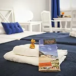Corralejo Lodge *