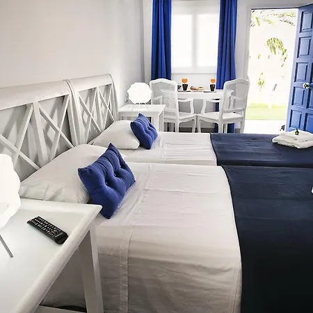 Corralejo Lodge