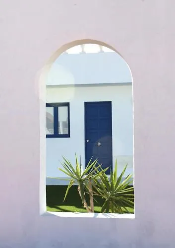 Corralejo Lodge Коральео